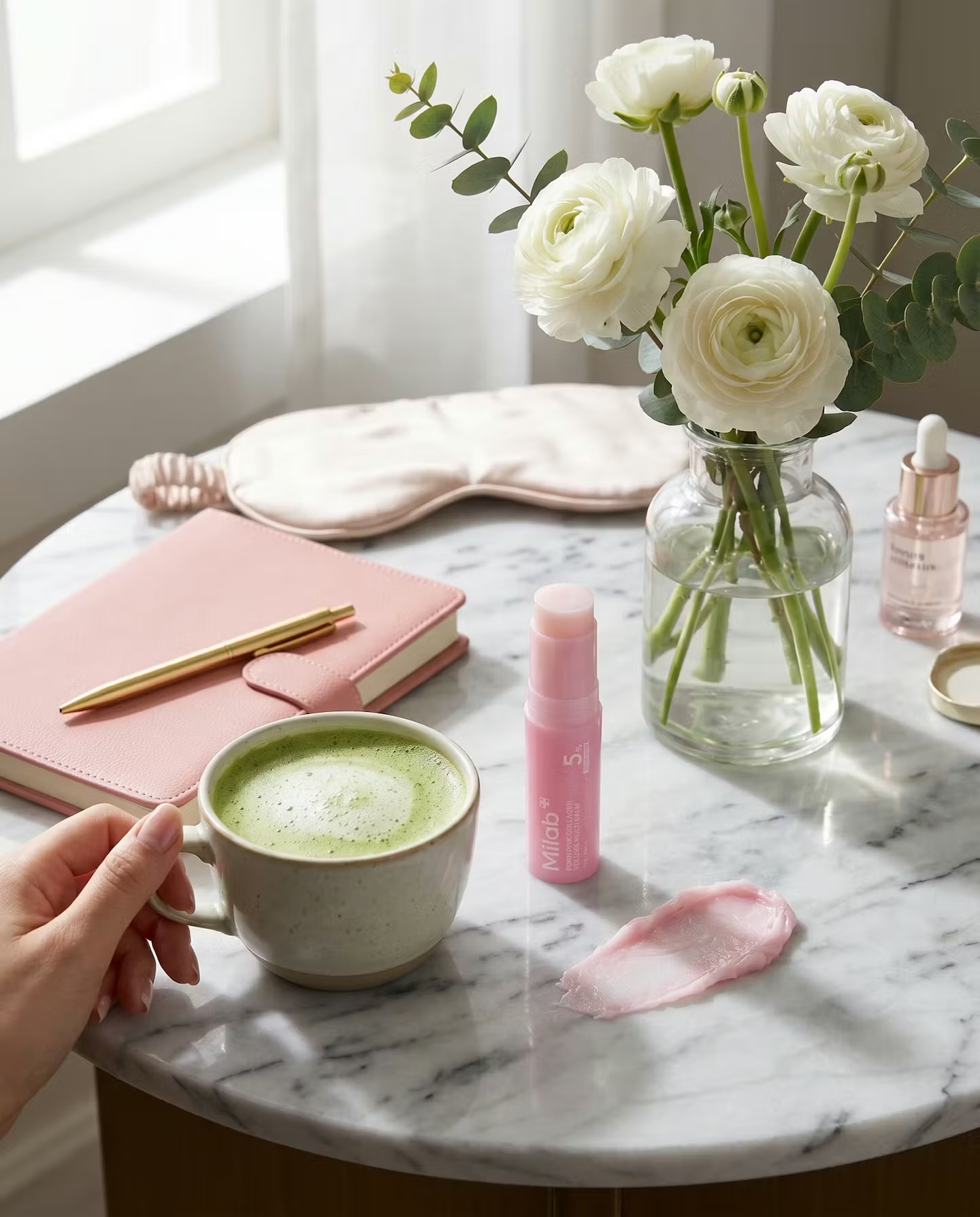 Routine matinale Milab — matcha, carnet, baume